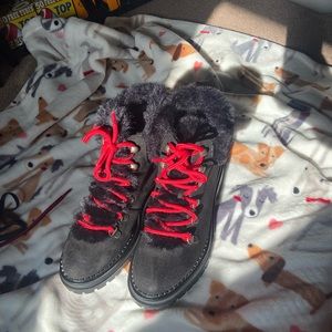 brand new boots without tags